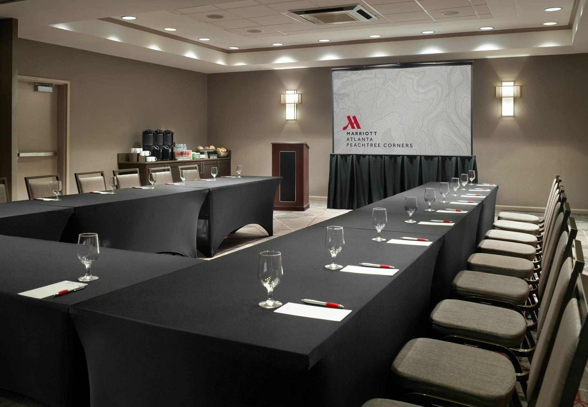 Atlanta Marriott Peachtree Corners Hotel Norcross Eksteriør billede